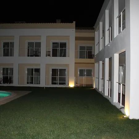 Sunhostel - Portimao Albergue